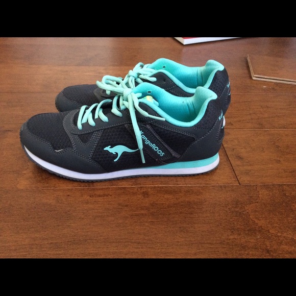 KangaROOS Shoes - 🌷 Athletic shoes with hidden compartment🌷